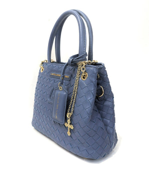 La Fille des Fleurs Emilia